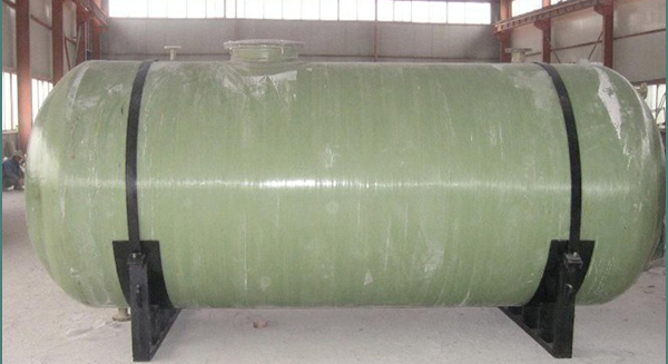 電伴熱改善玻璃鋼罐冬季伴熱儲存問題(圖1) 電伴熱改善玻璃鋼罐冬季伴熱儲存問題(圖1)