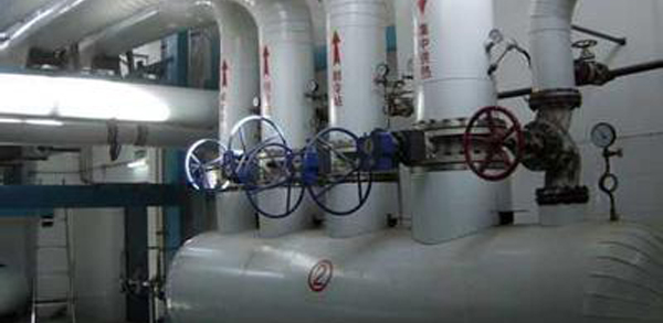 蒸汽管道防凍需采用電伴熱保溫系統(圖1) 蒸汽管道防凍需采用電伴熱保溫系統(圖1)